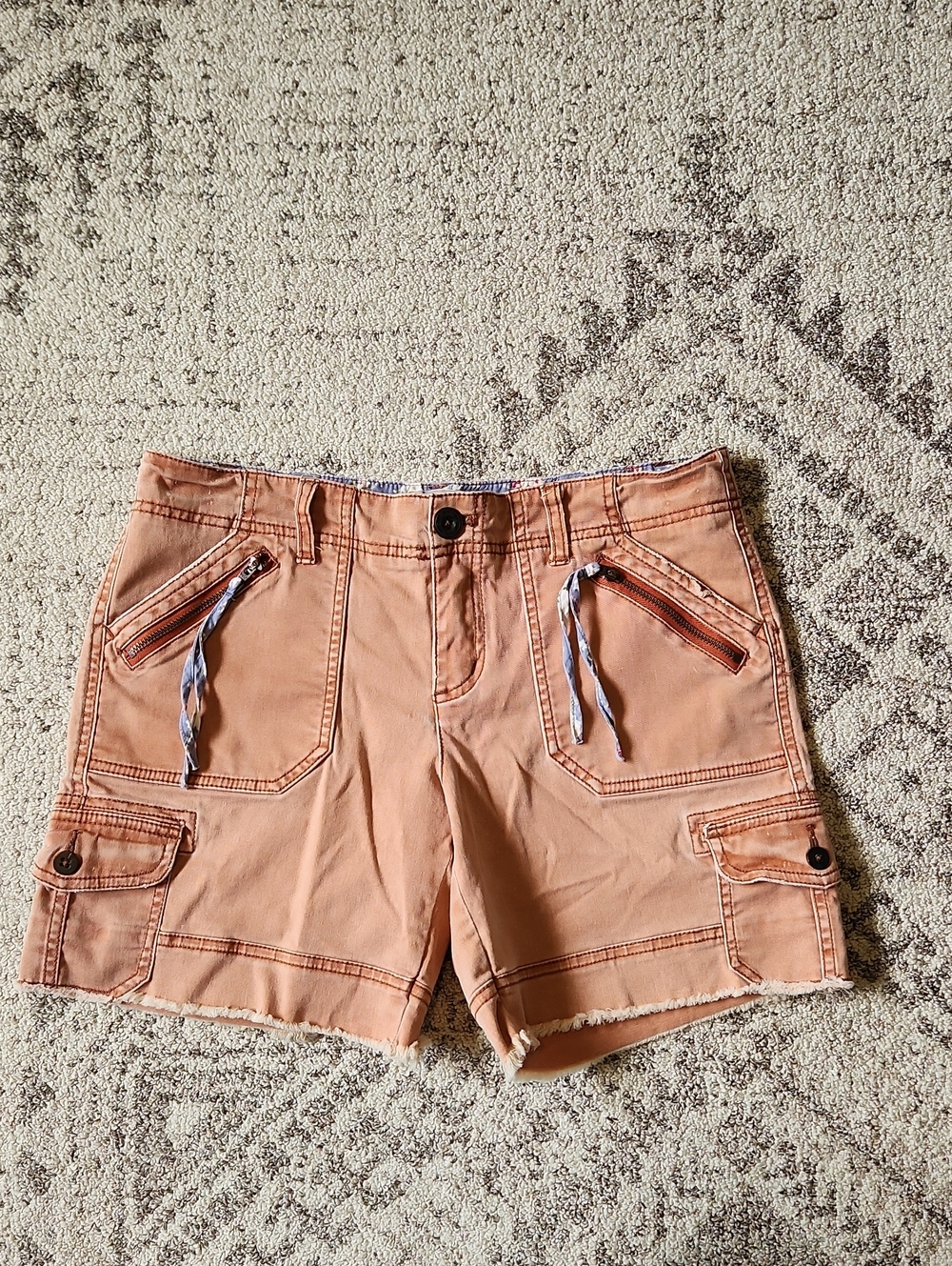Women’s  Free People Casual Cargo Shorts in Faded Peach